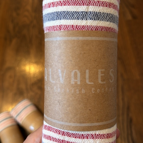 Malvales Organic Turkish Cotton Table Runner Set of 2 - Picture 3 of 3